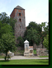 Die schon sehr alte Wehrkirche in L&uuml;tzlow.